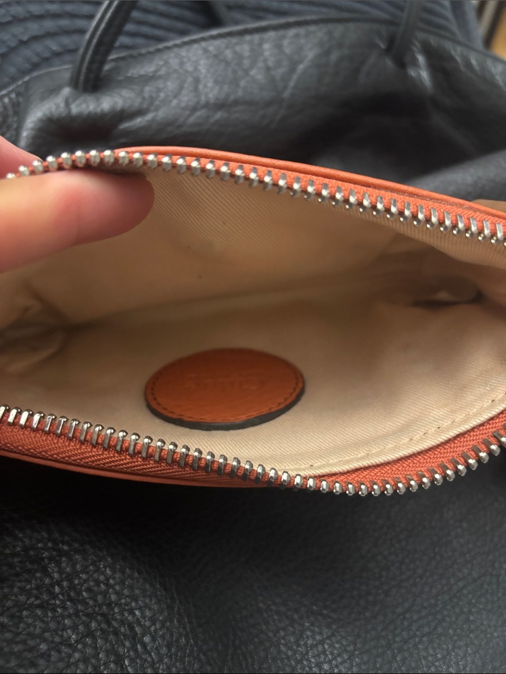 Chloe orange paddington lock wristlet - Picture 5 of 7